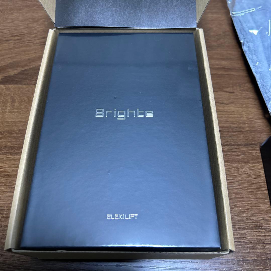 【新品未使用】Brighte エレキリフト ELEKI LIFT 美顔器 セット