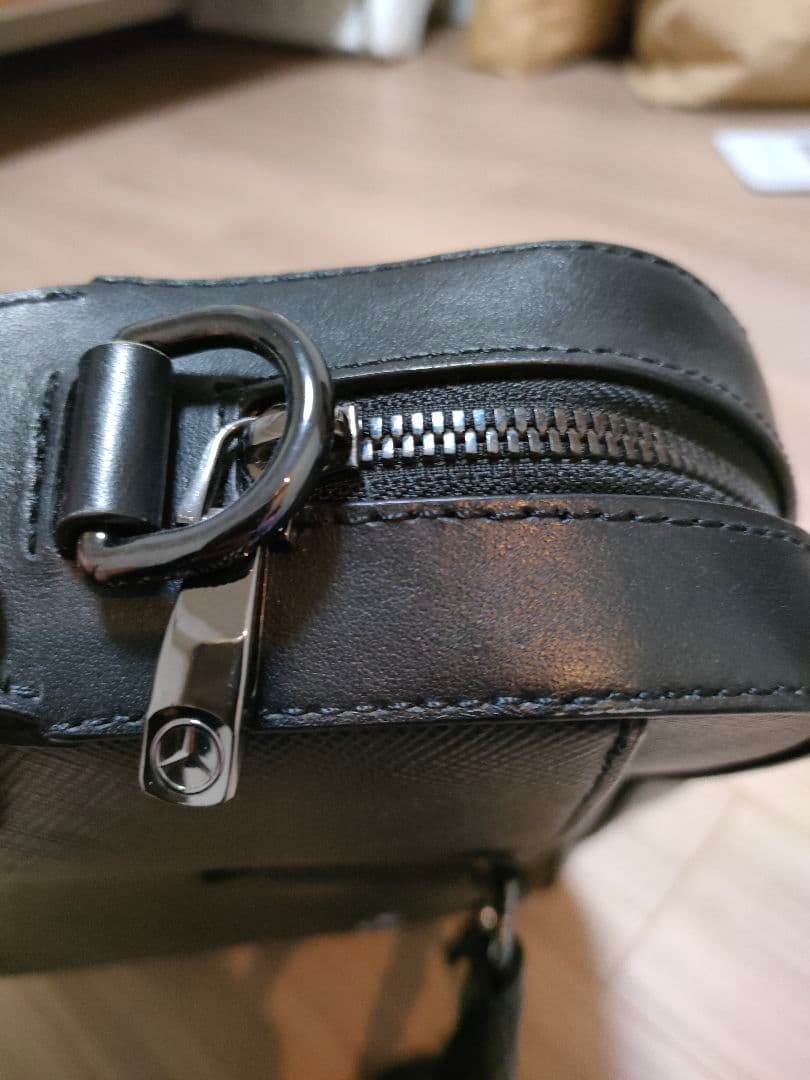 トミーヒルフィガー ビジネスバッグ ブラック