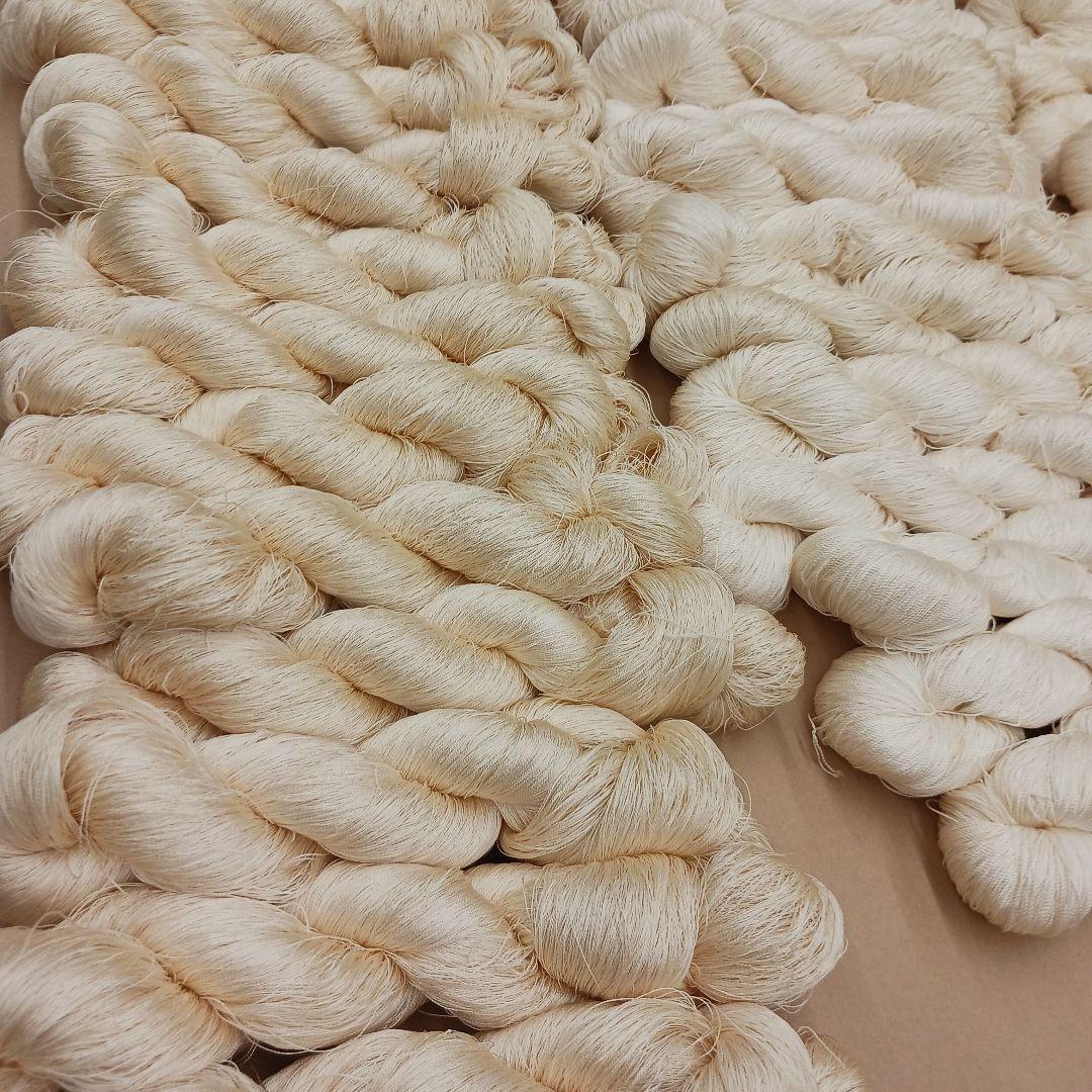 織物、組み紐、刺繍手芸用絹糸380