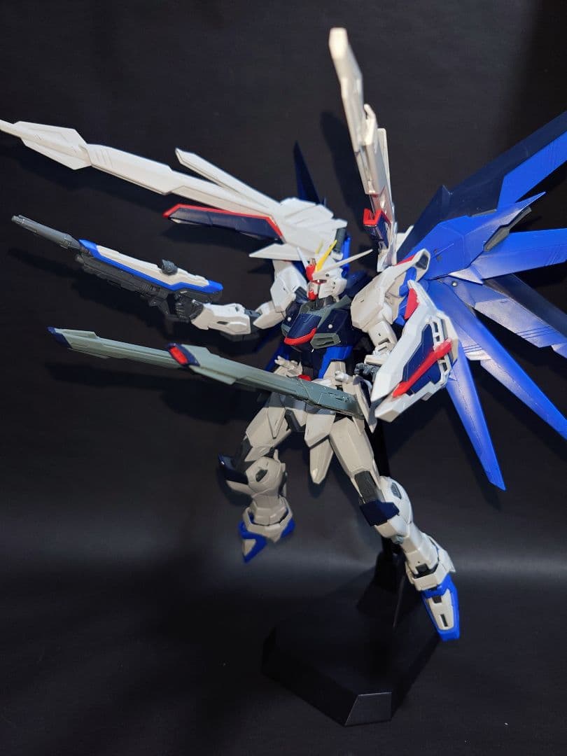 mgフリーダムガンダムver.2.0+拡張エフェクトセット パチ組み ジャンク