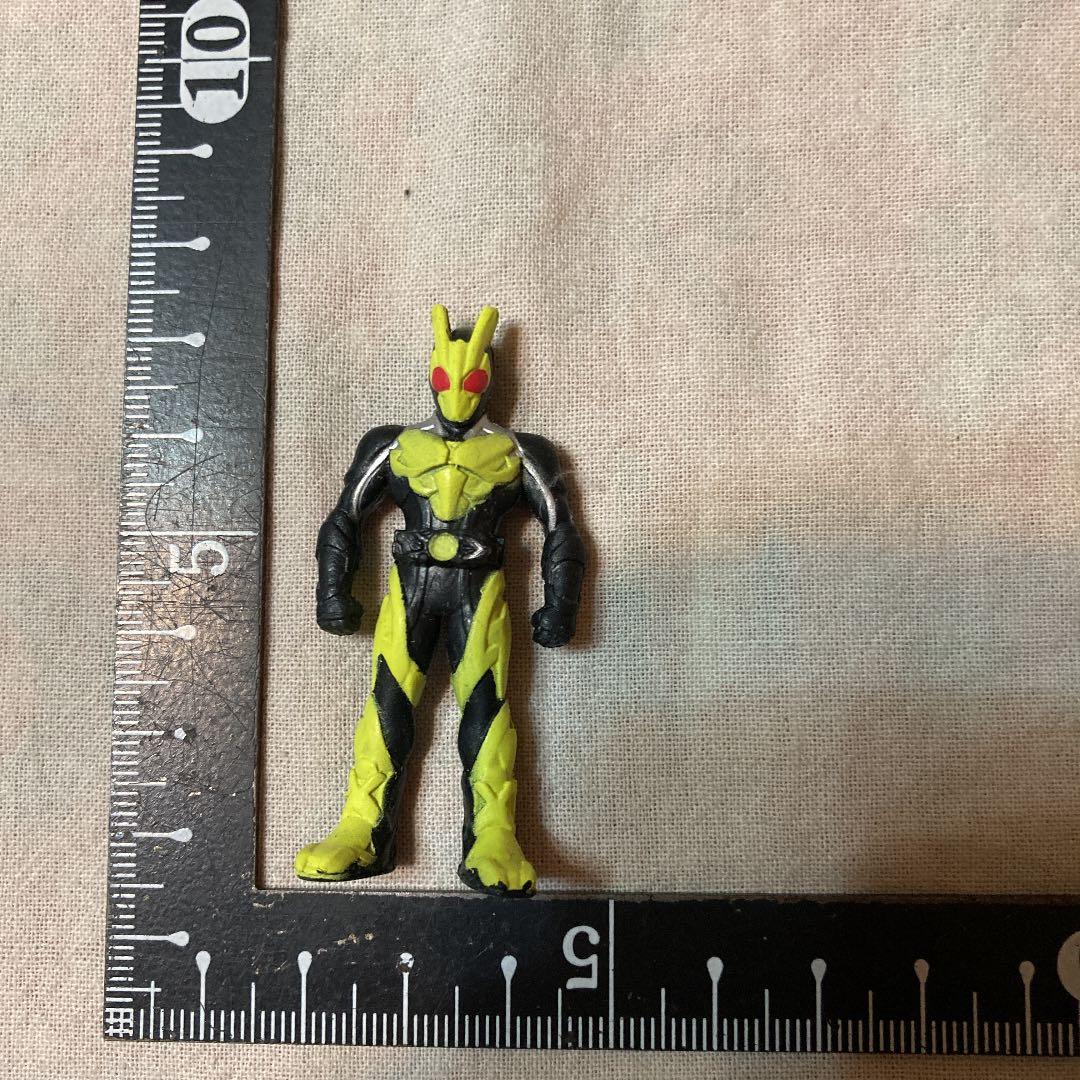 仮面ライダー　フィギュア　ゼロワン　#01 びっくらたまご