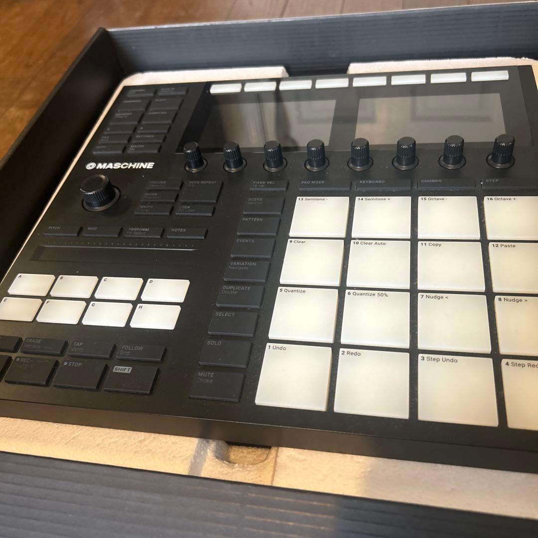 Native Instruments Maschine mk3 攻略ガイドつき
