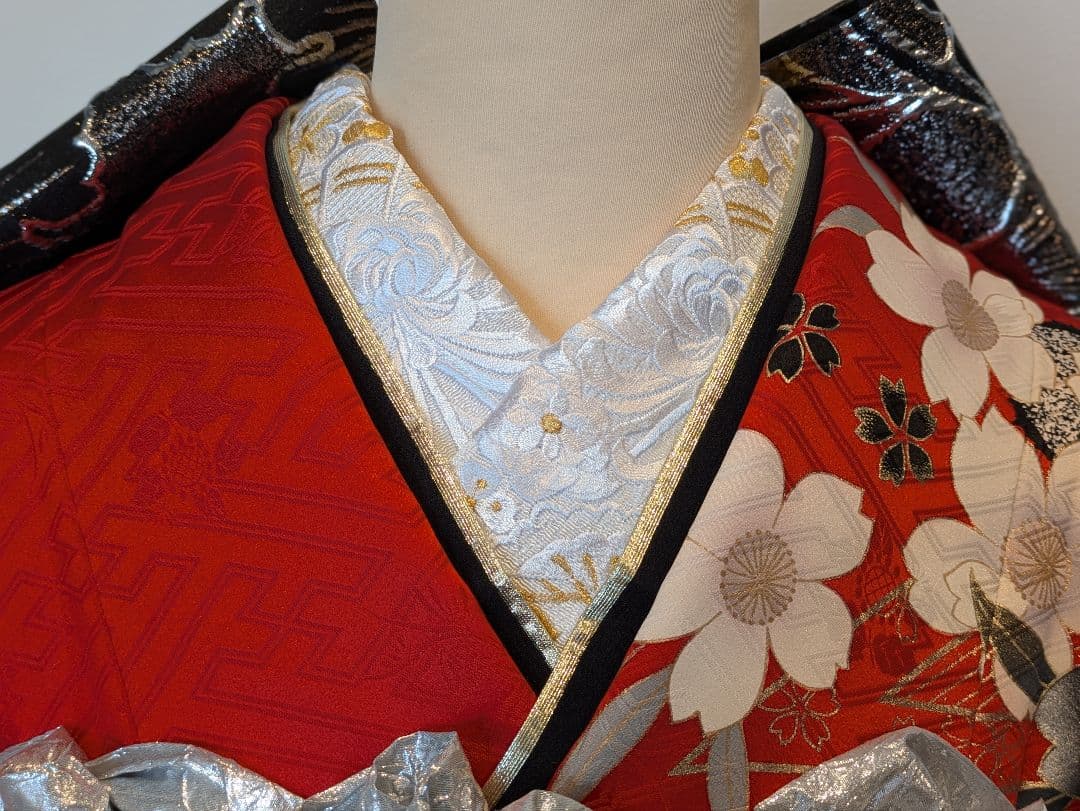 振袖フルセット 身丈162裄65.5 豪華振袖 金彩 赤 黒 逸品 成人式