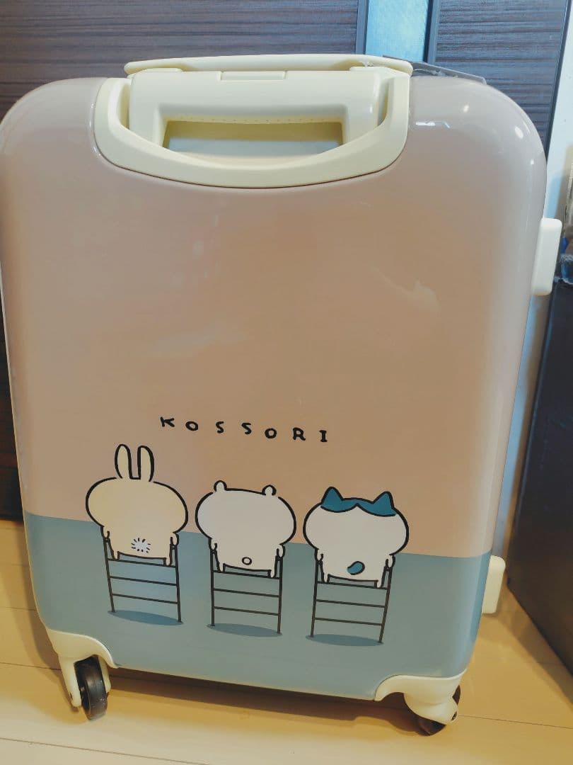 【新品】ちいかわ　キャリーケース スーツケース　2022年完売品　kossori