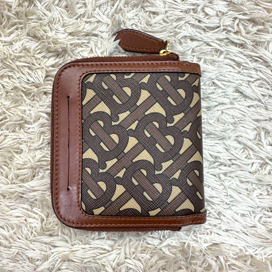 【美品】バーバリー 二つ折り財布 ブラウン TB 総柄 モノグラム