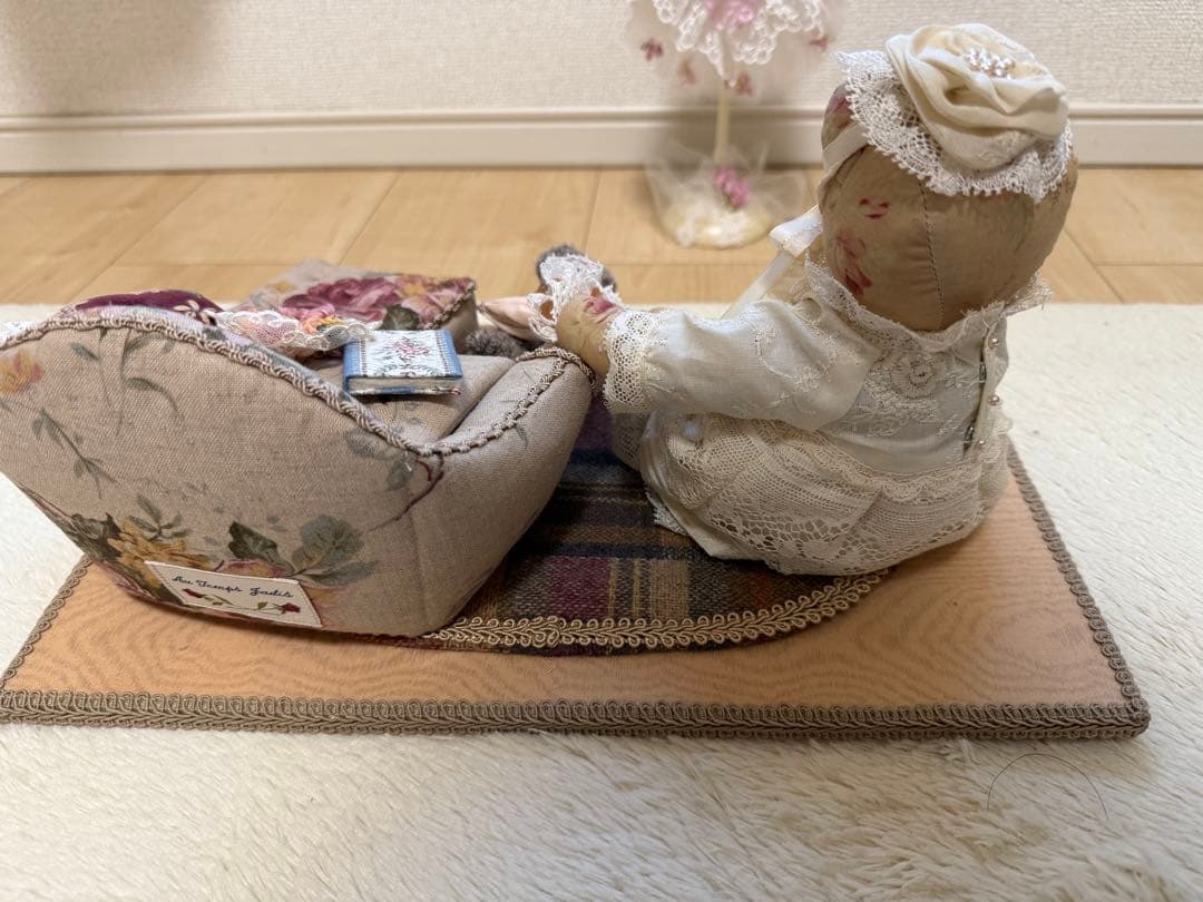 マニー Many オタンジャディス アンティークベア ソファー小物入れ