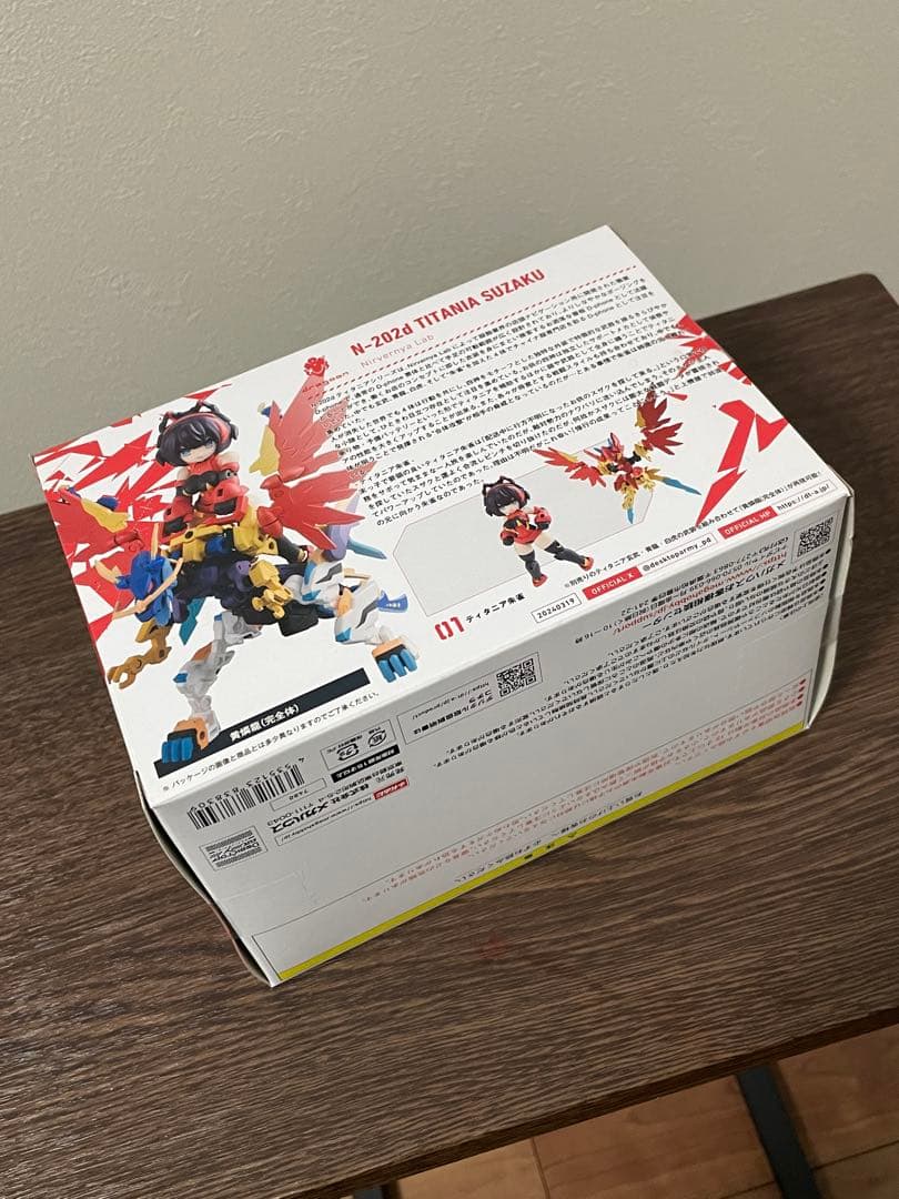 デスクトップアーミー　ティタニア　朱雀