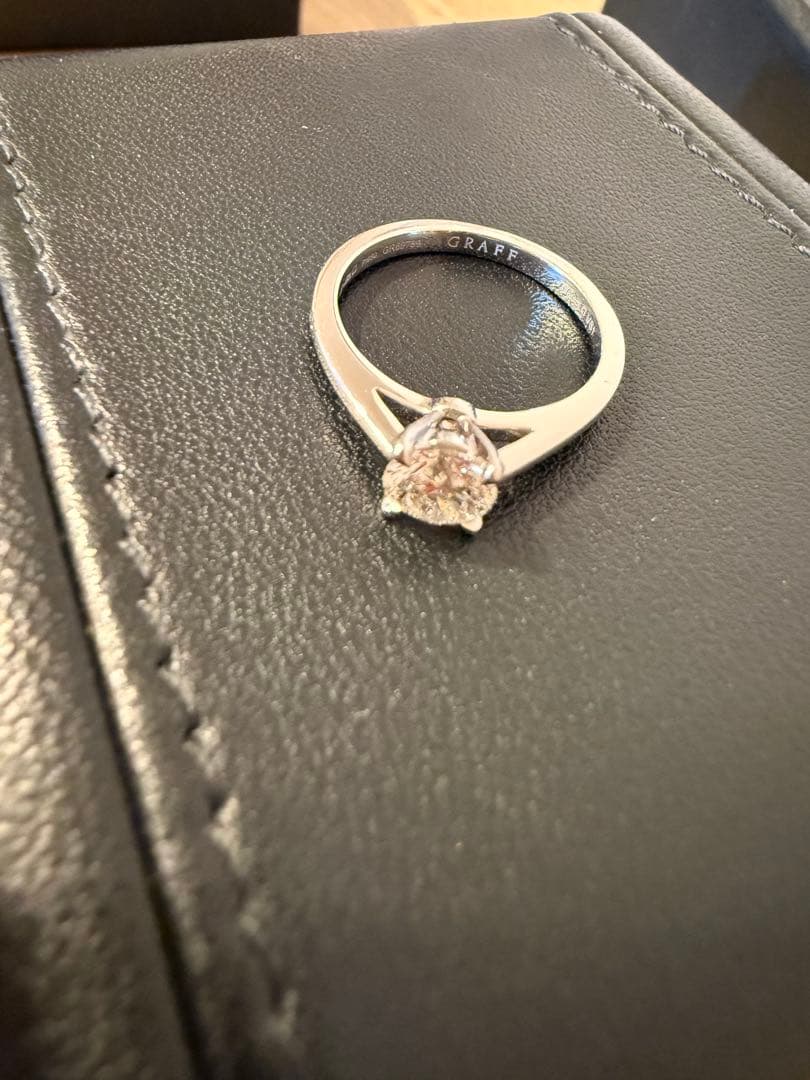 GRAFF パラゴンソリテールリング0.60ct 8号