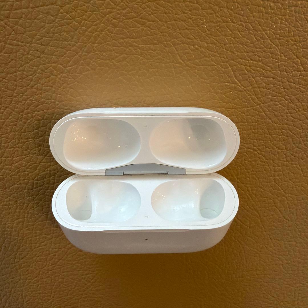 AirPods Pro 本体 充電ケーブル付き