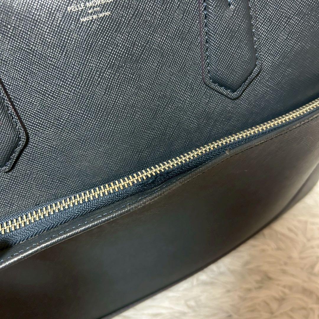 ペッレモルビダ キャピターノ ブリーフケース　ビジネスバッグ