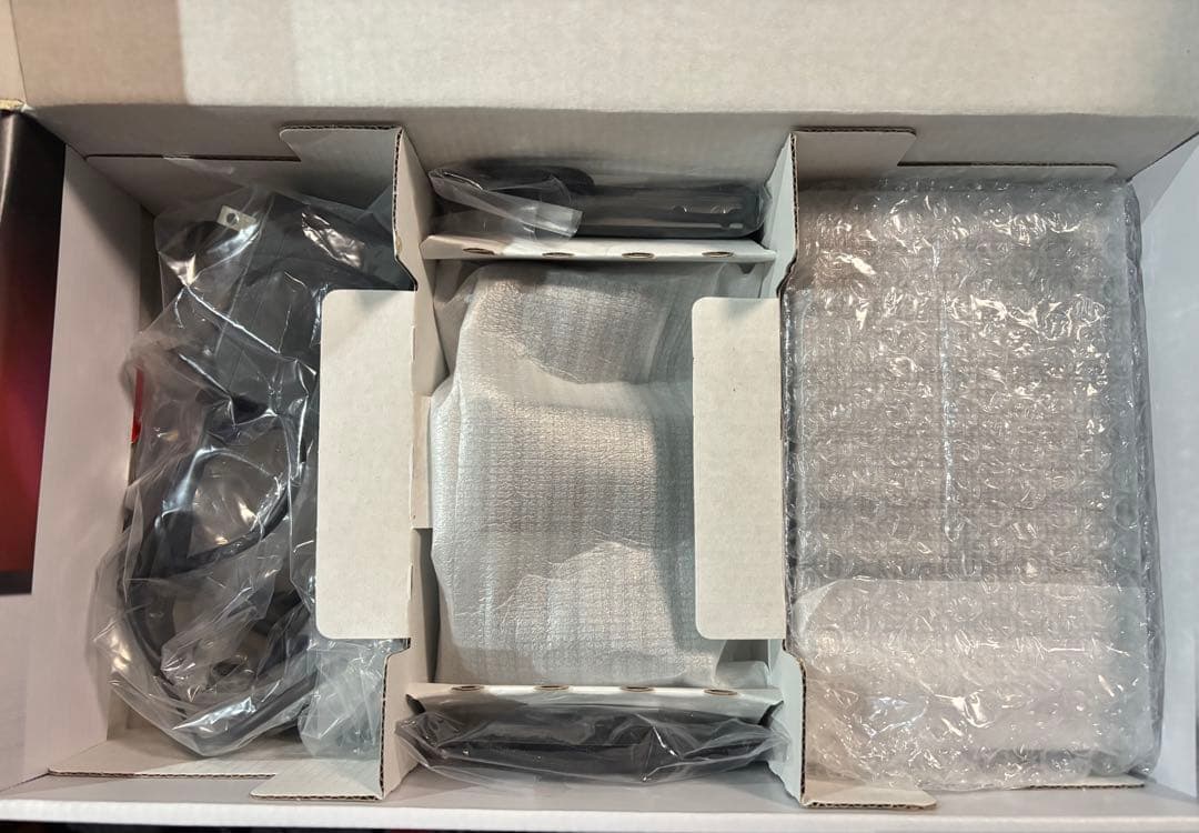 Nintendo Switch ネオンレッド 本体＋スイッチ用ケース