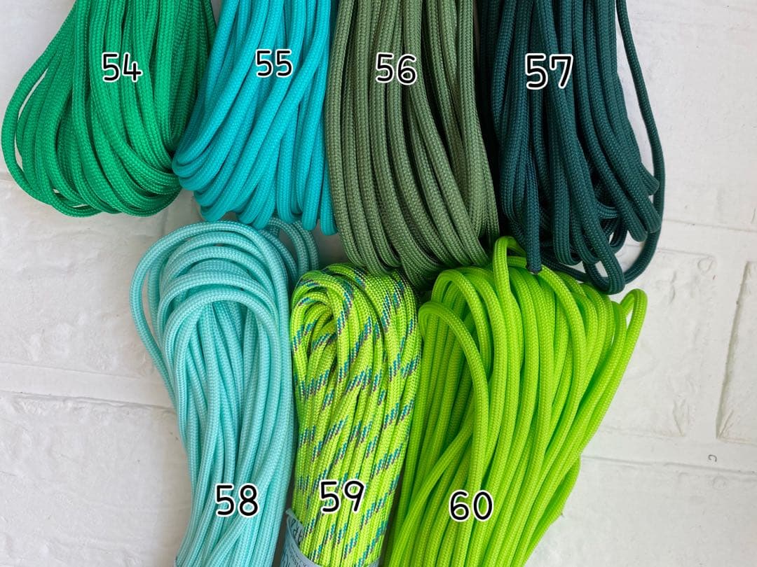 パラコードおもちゃ（ママ）