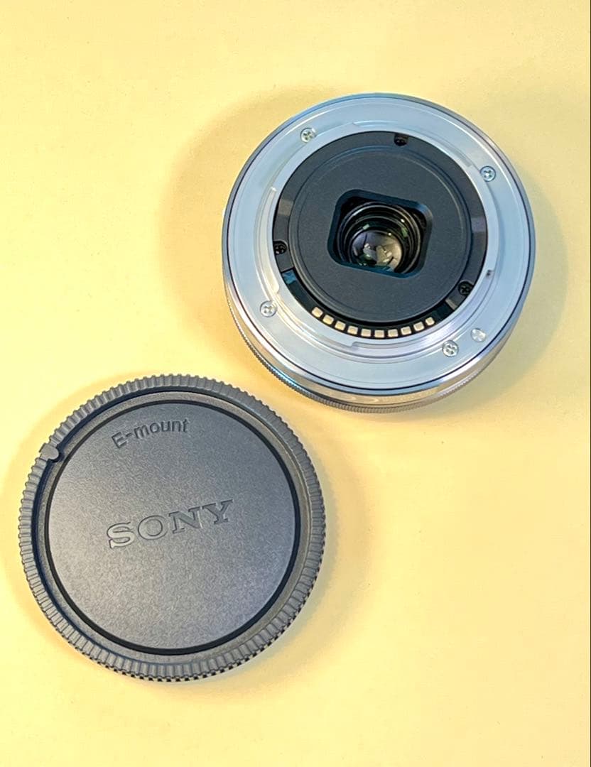 ソニー E 16mm F2.8 (SEL16F28)