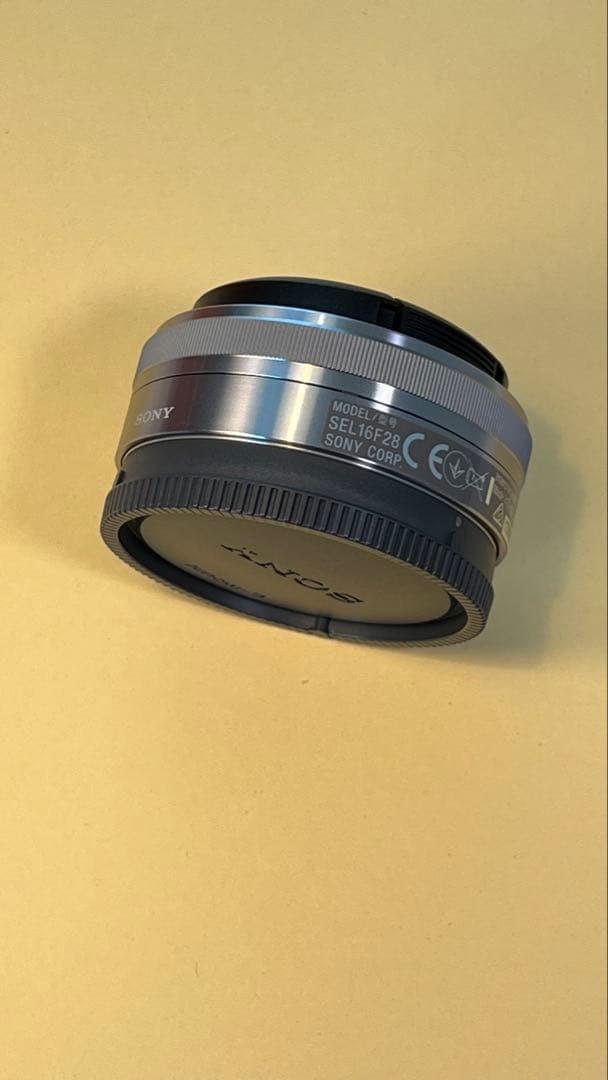 ソニー E 16mm F2.8 (SEL16F28)