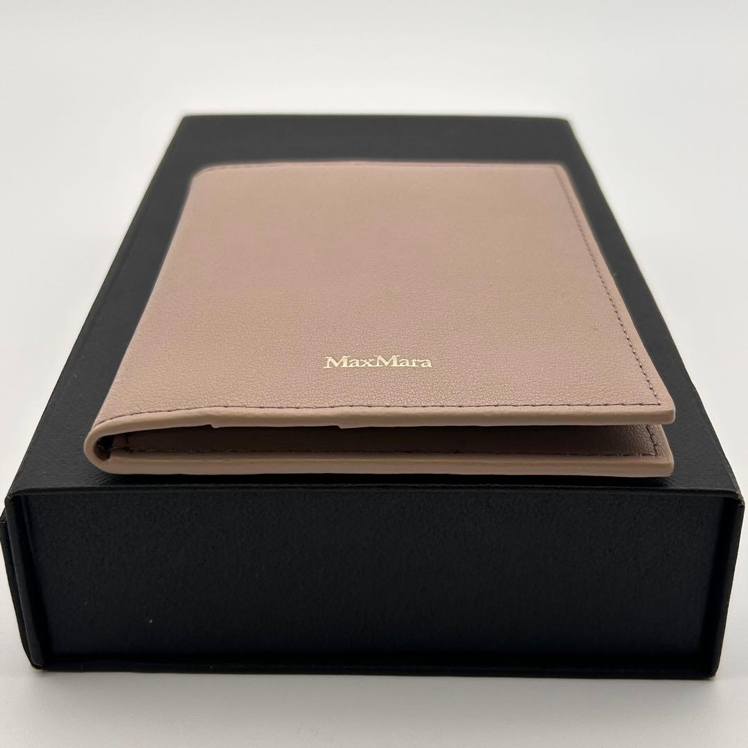 ✨極美品✨ MaxMara マックスマーラ 二つ折り財布 レザー ベージュ
