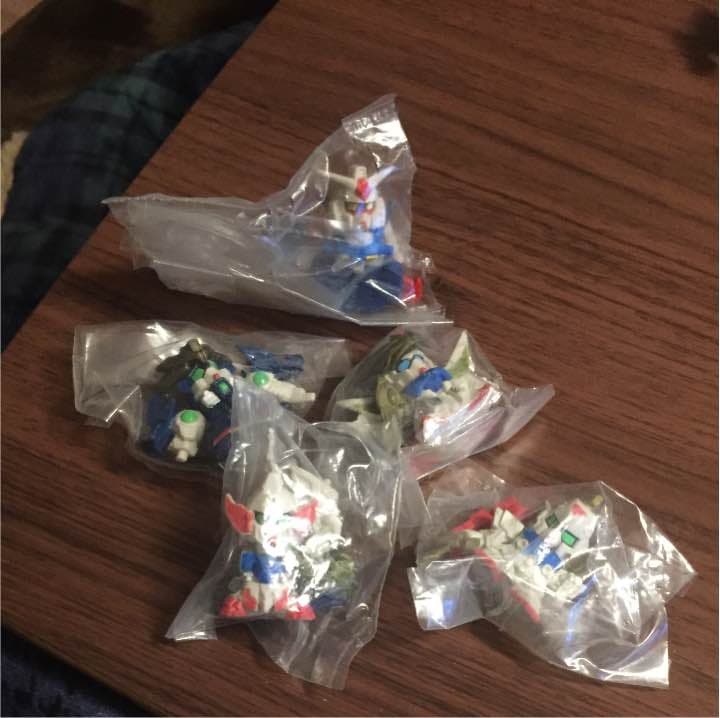 ガンダム ガチャガチャ　平成　レトロ　ガチャ