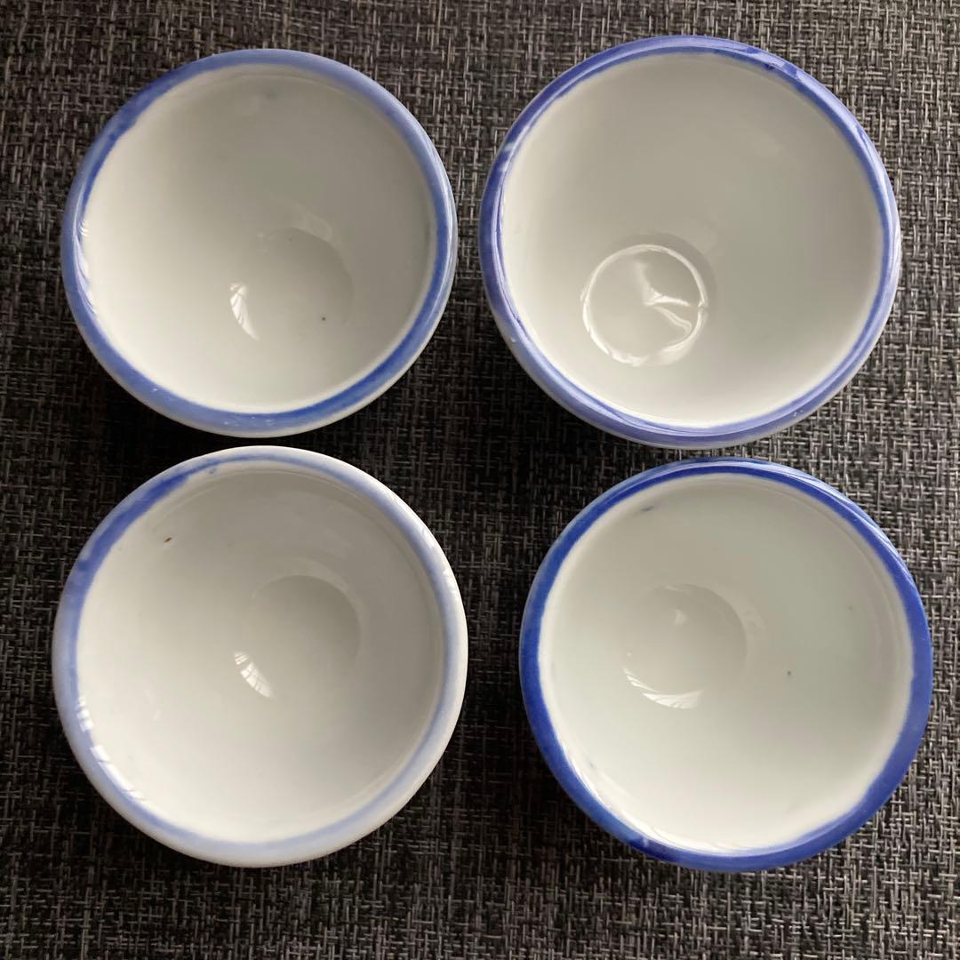 骨董　煎茶碗　手描き染付　茶器　鯉柄　湯のみ　4客セット