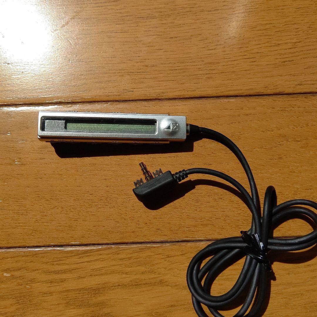 ジャンク品 SHARP 1bitポータブルMDレコーダー MD-DR7-S