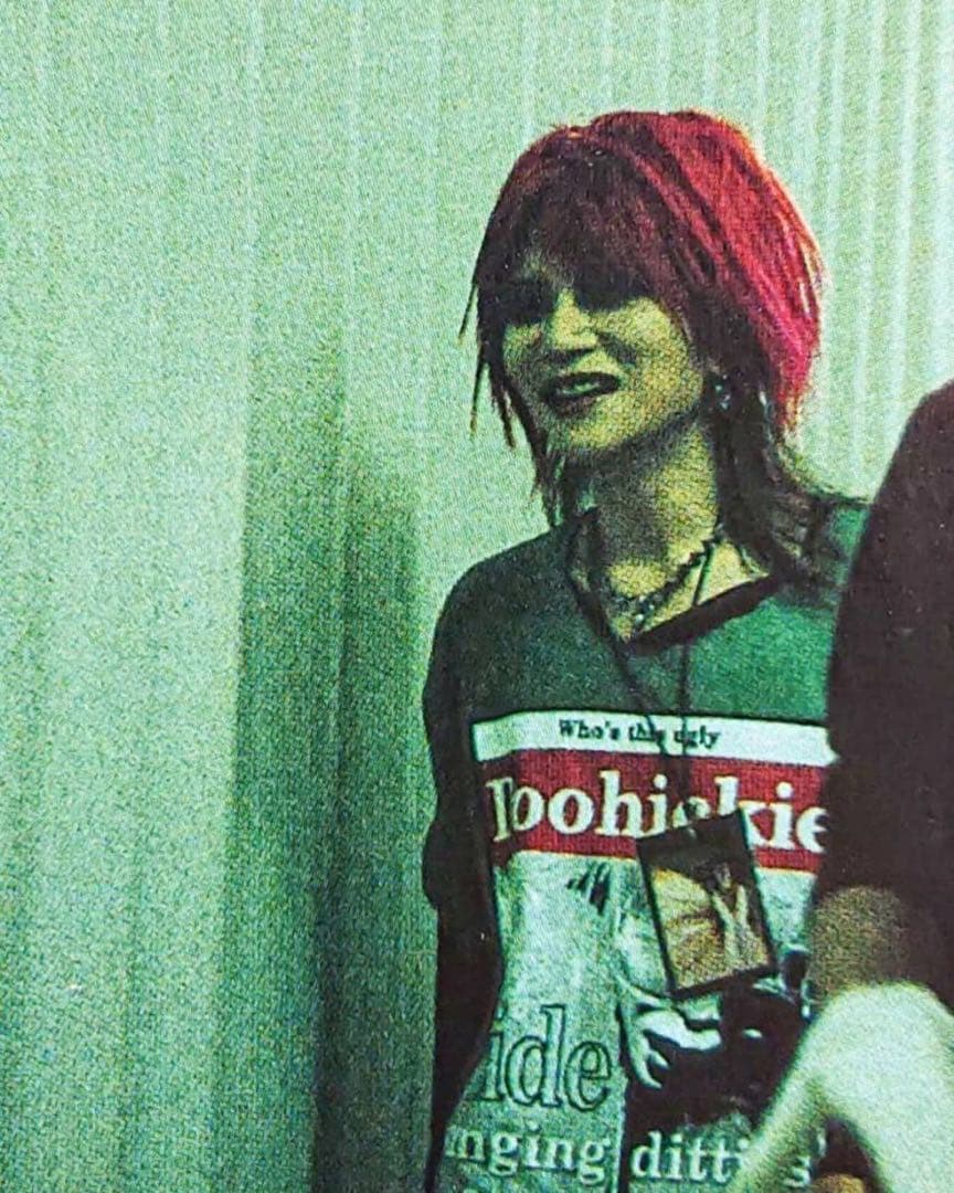 hide Doohickie Tシャツ グリーン Lサイズ hide着用モデル