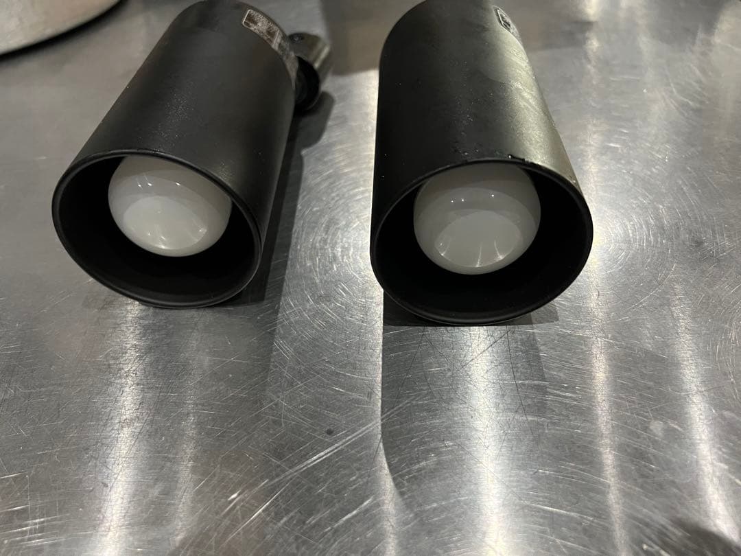 8個　コイズミスポットライト ブラック LED対応　ダクトレール用　値引き可能