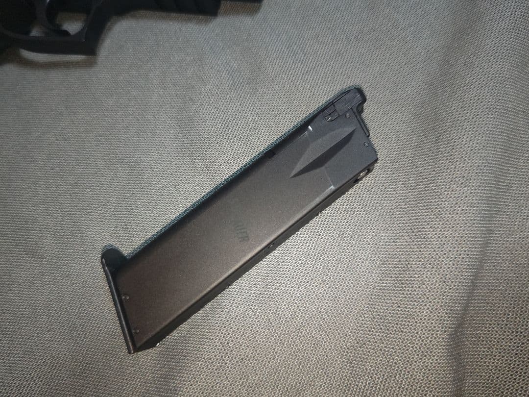 KSC ガスブローバックP226R HW システム7　木製グリップ付き