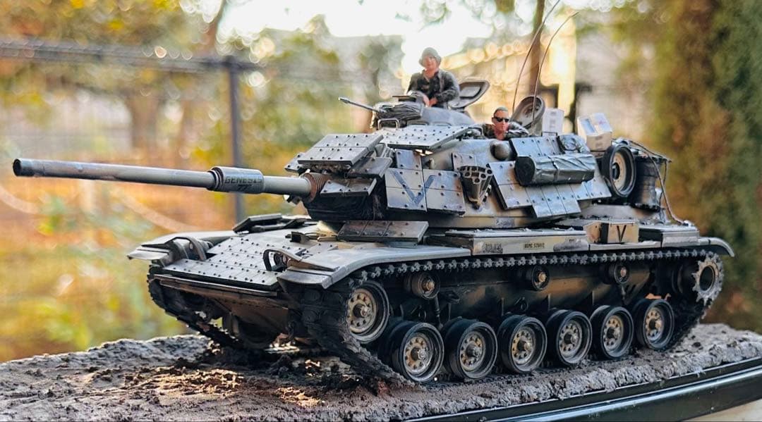完成品プラモデル1/35タミヤ製アメリカM60A1リアクティブアーマー