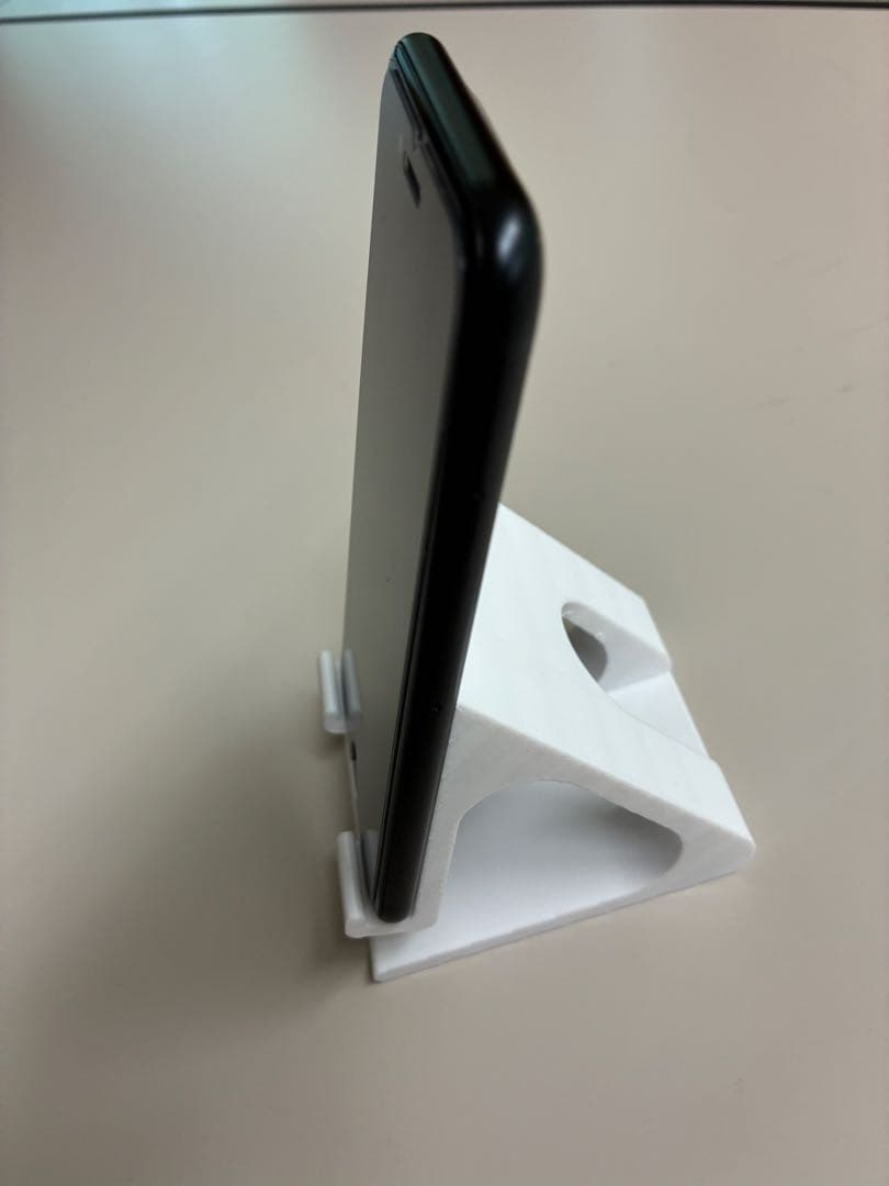 Apple iPhone SE 第3世代 128GB ブラック　SIMフリー