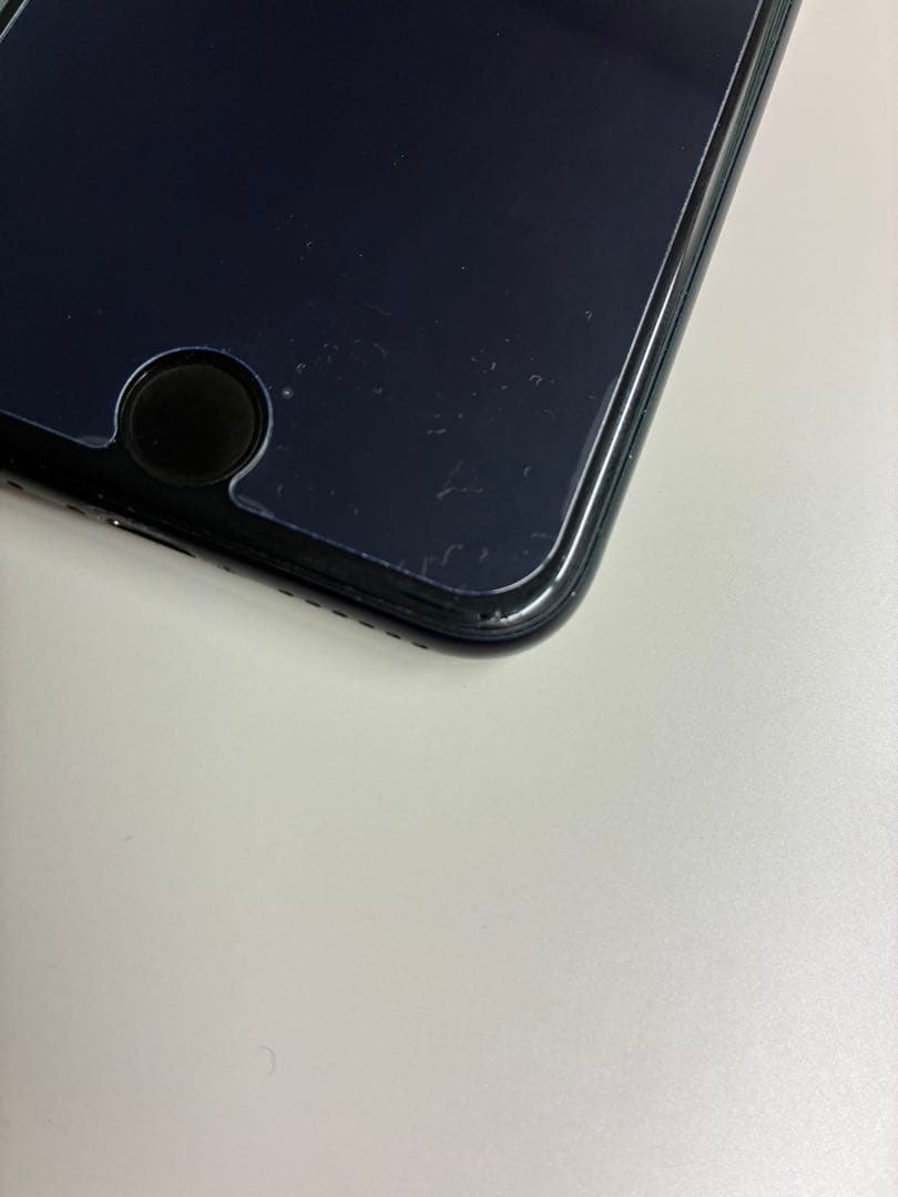 Apple iPhone SE 第3世代 128GB ブラック　SIMフリー