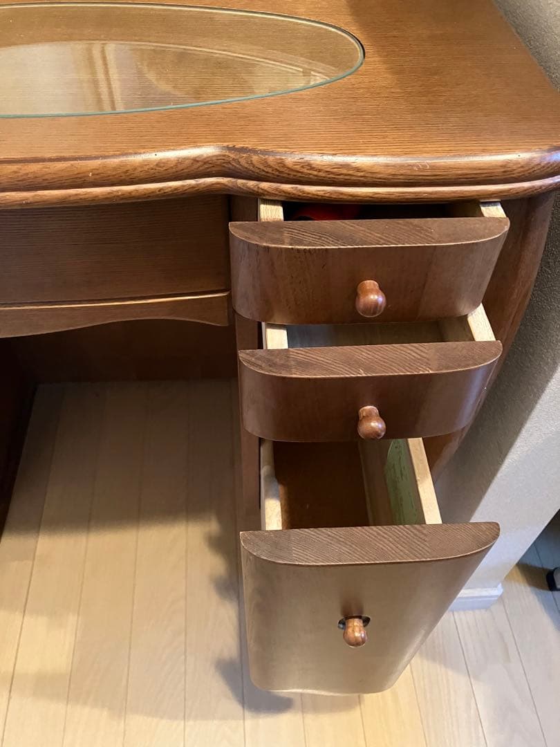 ジャンク品　　大塚家具ドレッサー