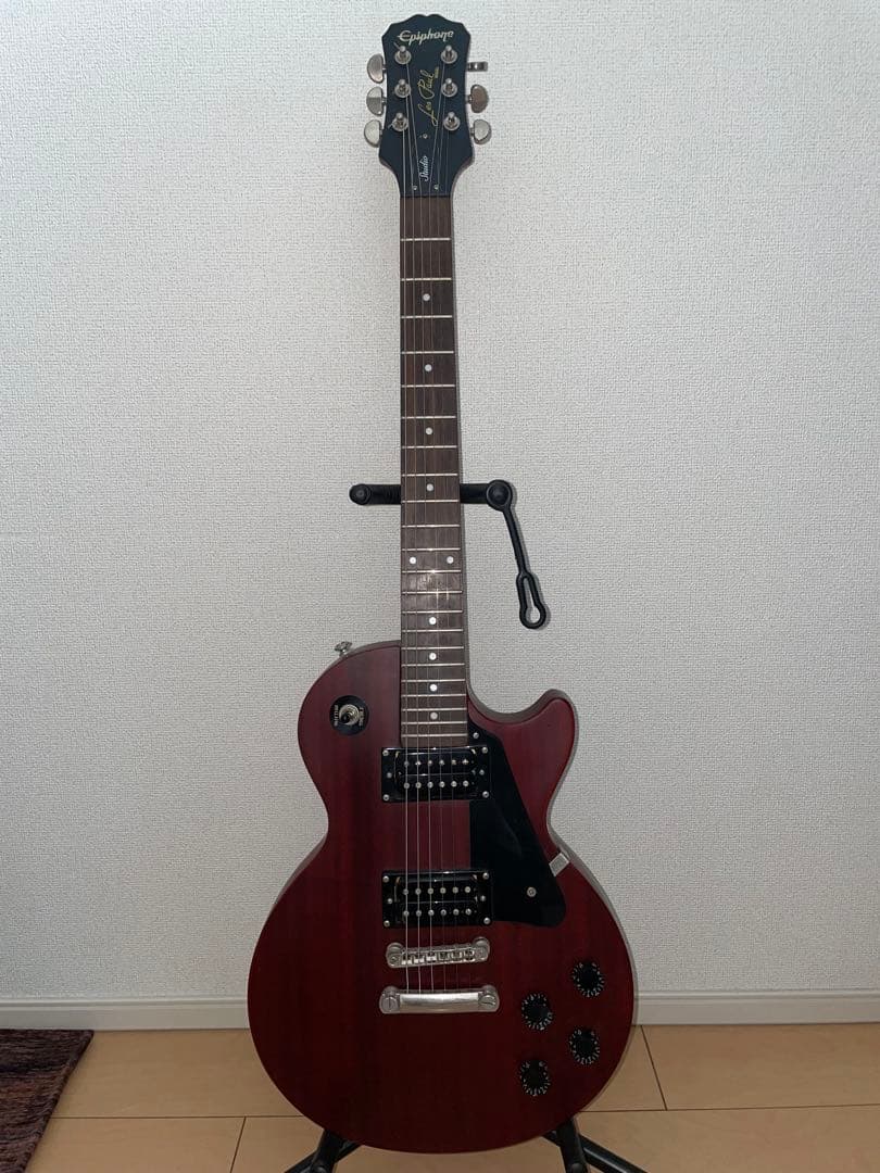 【美品】Epiphone Les Paul Studio チェリーレッド