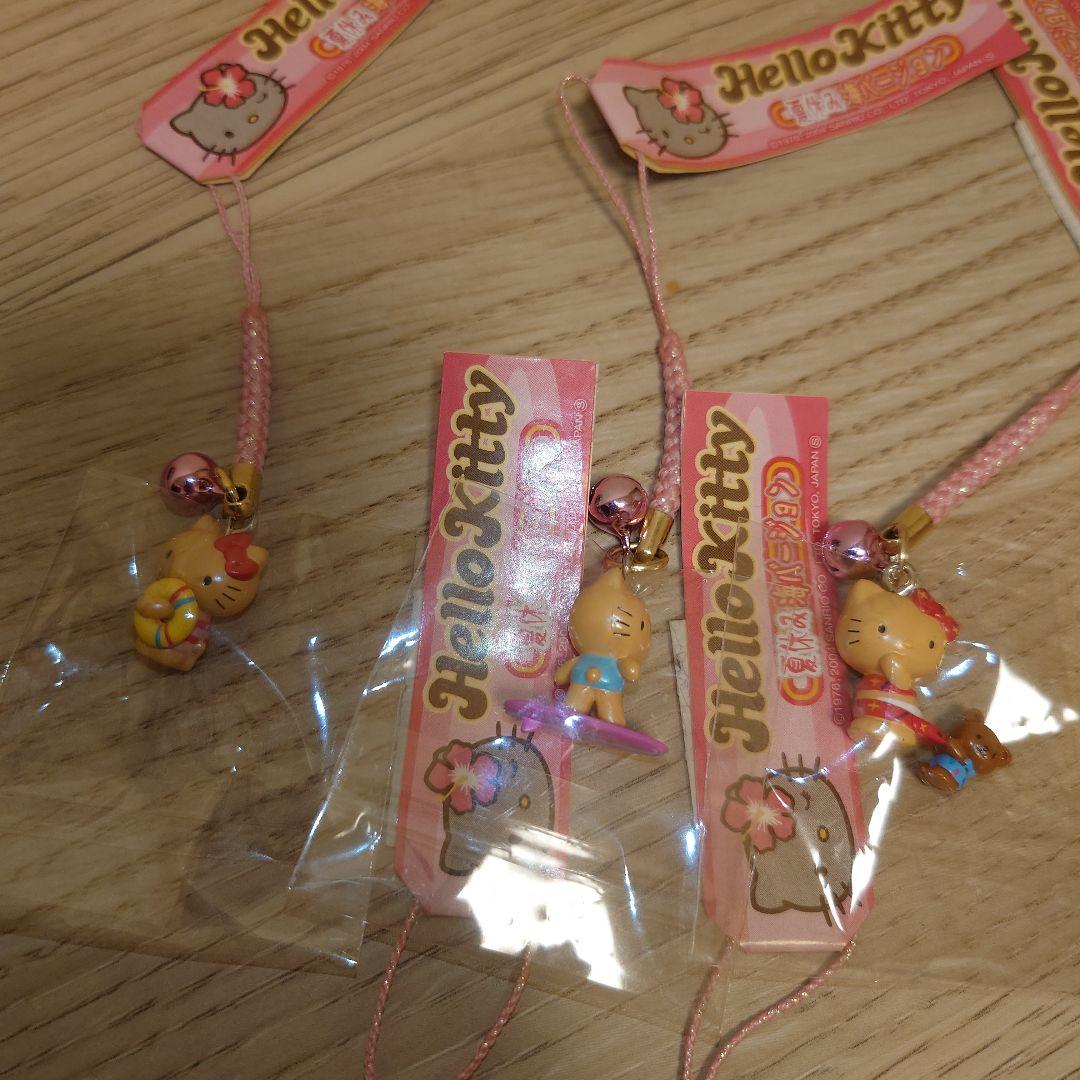 ハローキティ 夏休み海バージョン　御当地キティ 根付　日焼けキティ