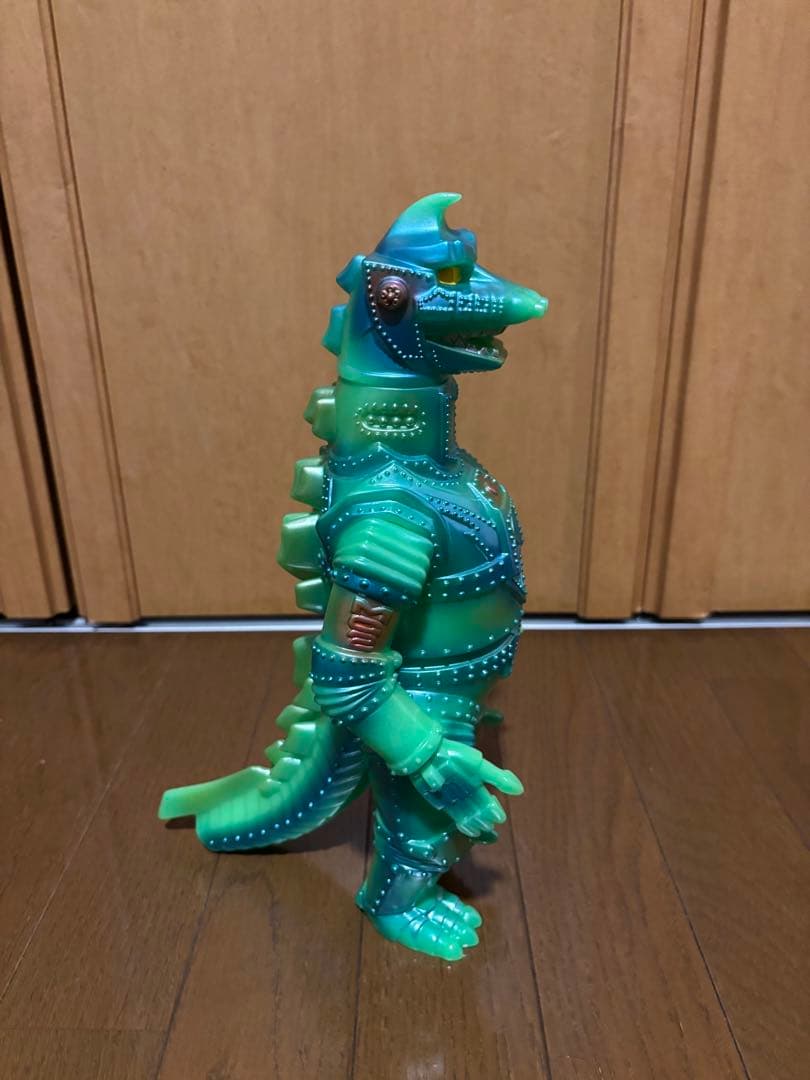 マルサン　メカゴジラ　グリーン蓄光青メタリック