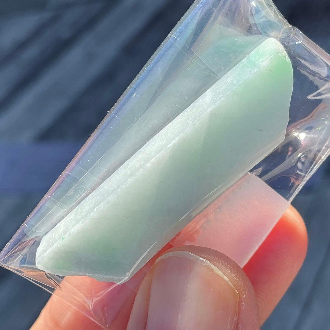 糸魚川翡翠　金山谷　3種