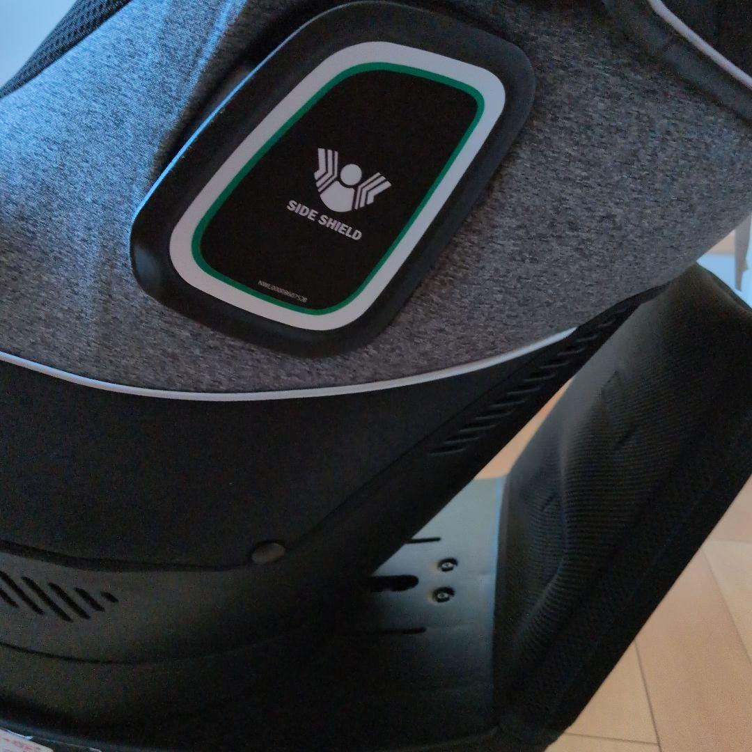 Aprica　クルリラ　プラス　360℃セーフティ 車用チャイルドシート