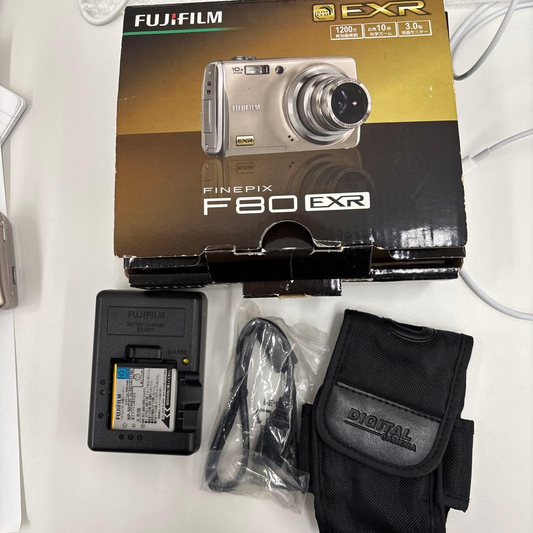 フジフィルム FINEPIX F80EXR デジカメ