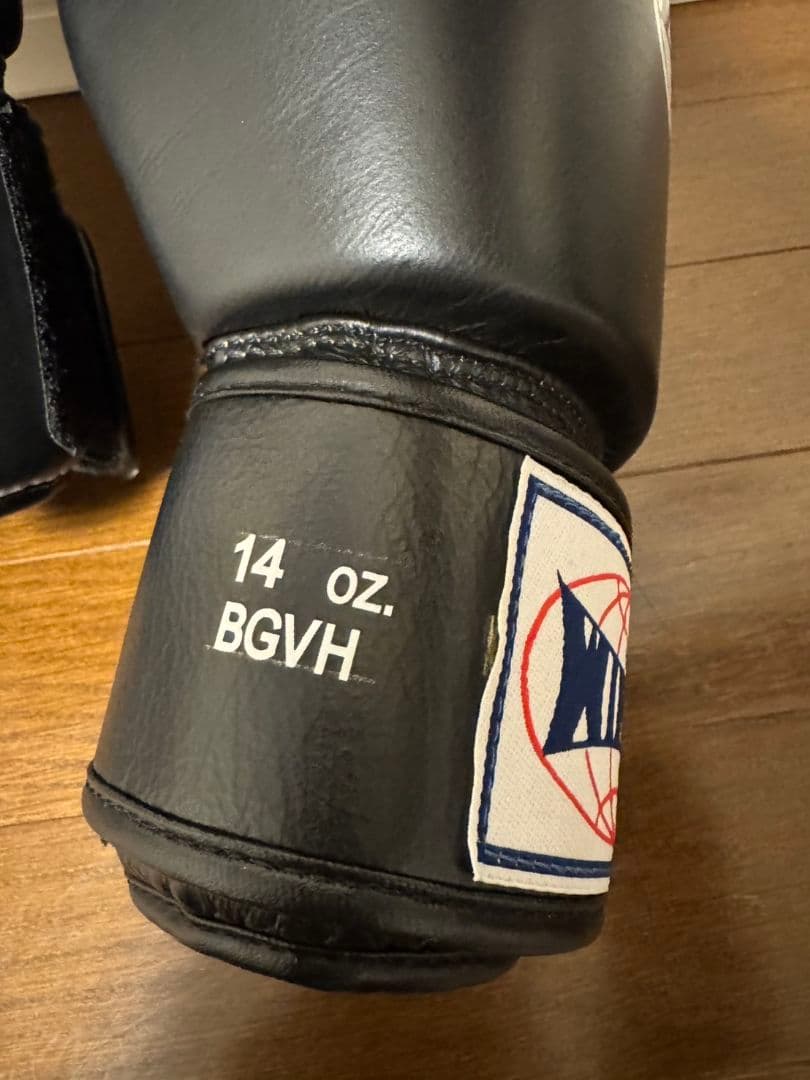 WINDY ボクシンググローブ 14 oz BGVH 黒