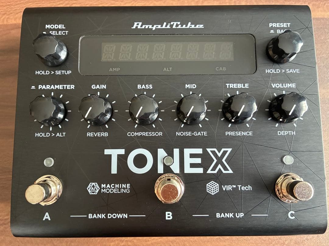 AmpliTube TONEX Pedal ギターエフェクター ライセンス譲渡❌