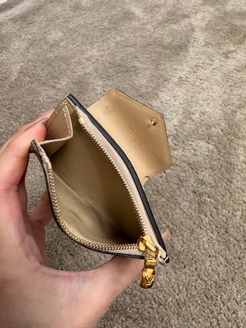 ルイヴィトン　三つ折り財布