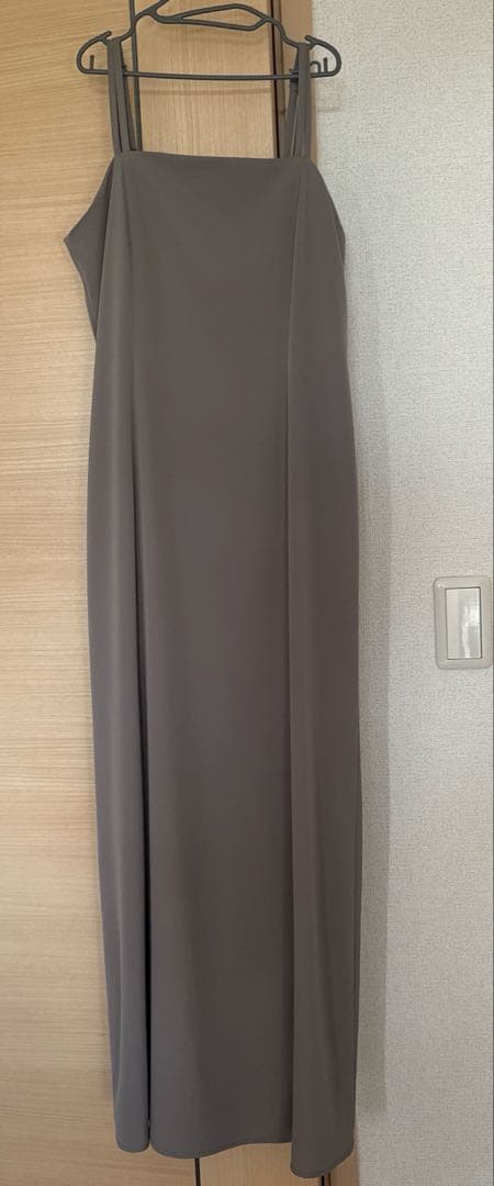 エト・ユニヴェール　オケージョンドレス