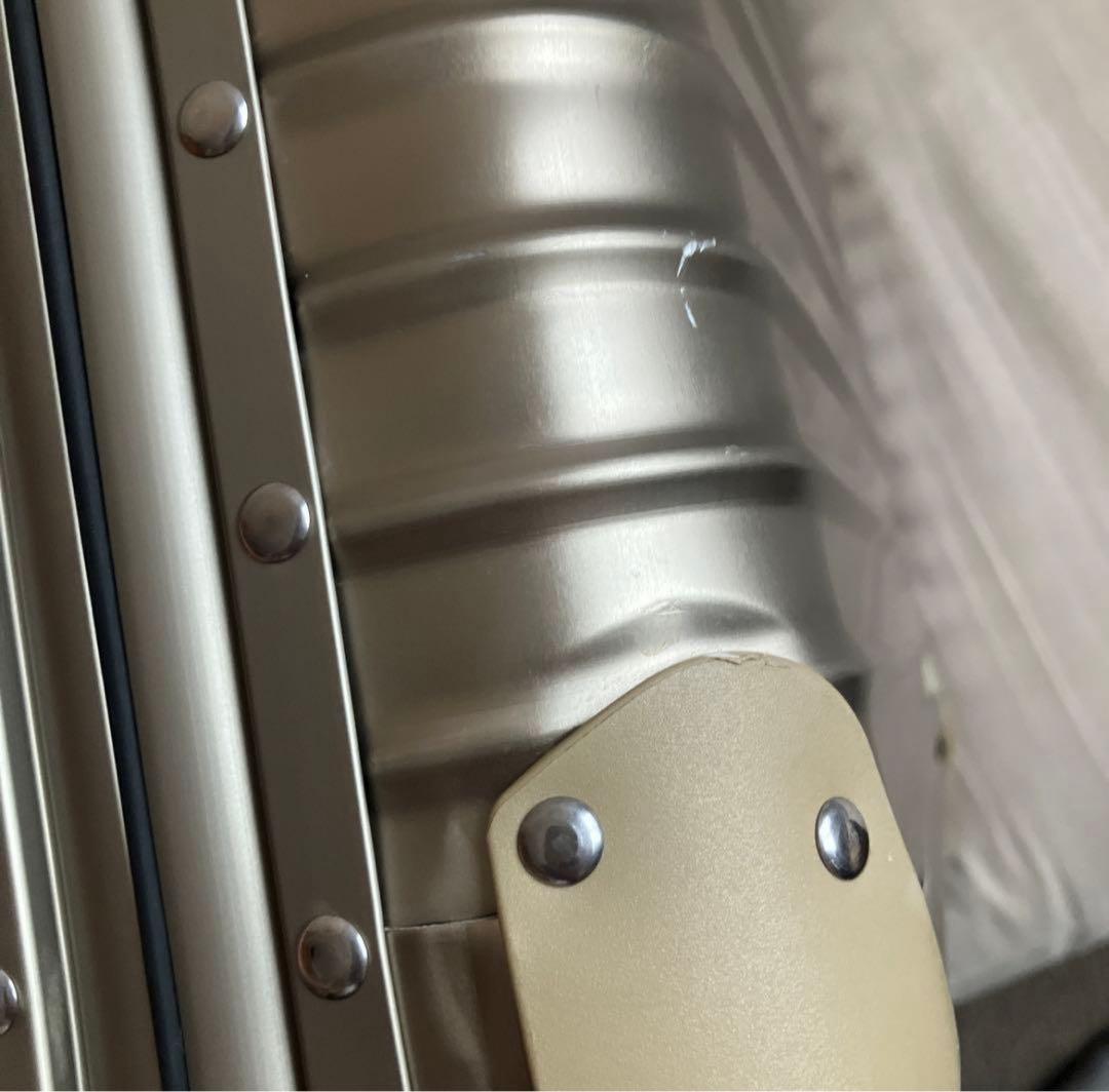 リモワ　トパーズ　23Ｌ