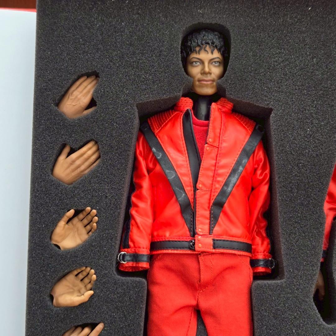 HOT TOYS　1/6 マイケル・ジャクソン （スリラー版）　フィギュア