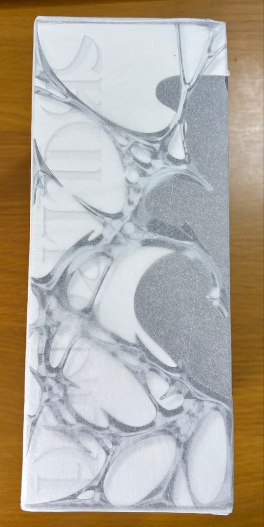 POPMART SKULLPANDA XG ぬいぐるみ