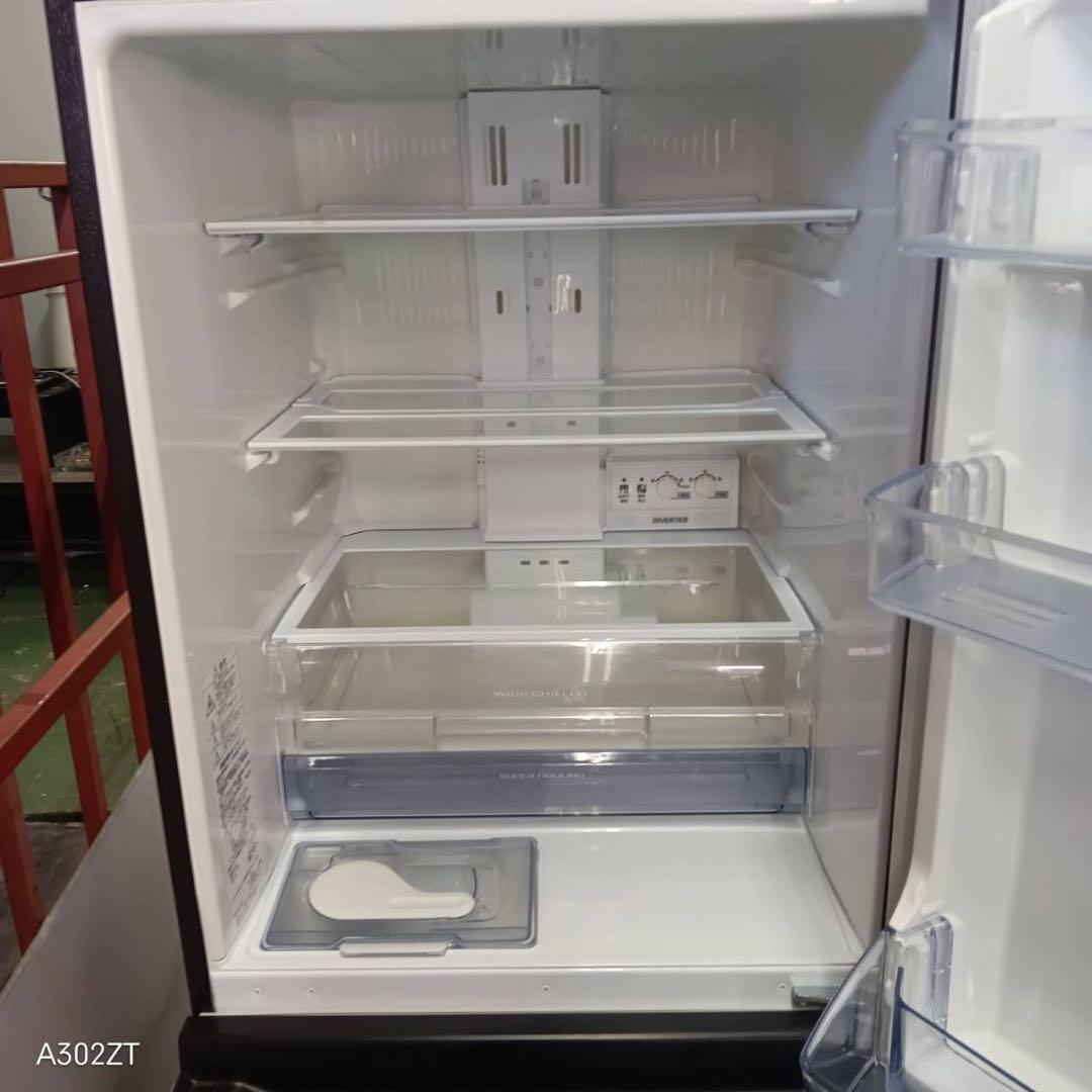 449三菱 大型冷蔵庫 330L 300L強 自動製氷 右開き 3ドア ブラウン