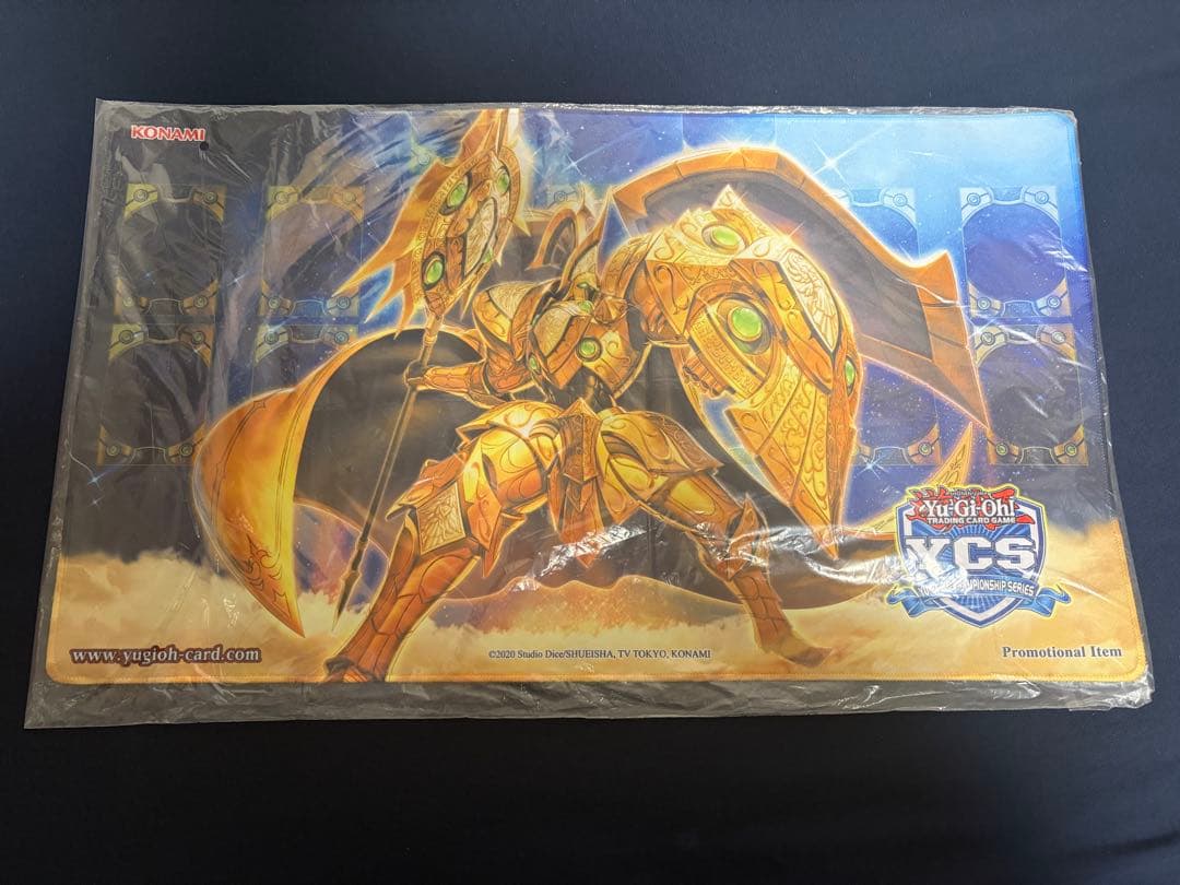 アナザー・バース・ストラディオス 海外　公式YCS プレイマット　未開封