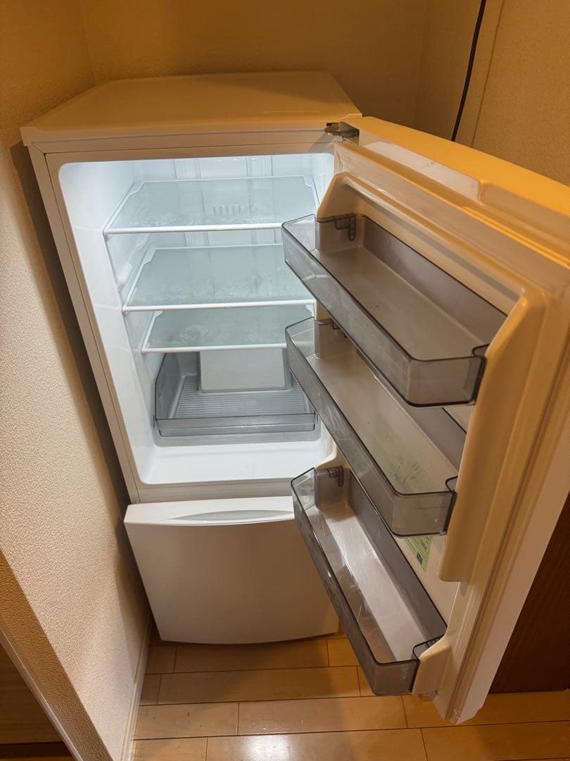 m*5様 【東芝】ホワイト 冷蔵庫 上下二段式（値下げ）