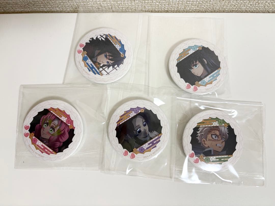 鬼滅の刃　冨岡義勇　時透無一郎　プリロール　缶バッジ　不死川実弥 胡蝶　甘露寺