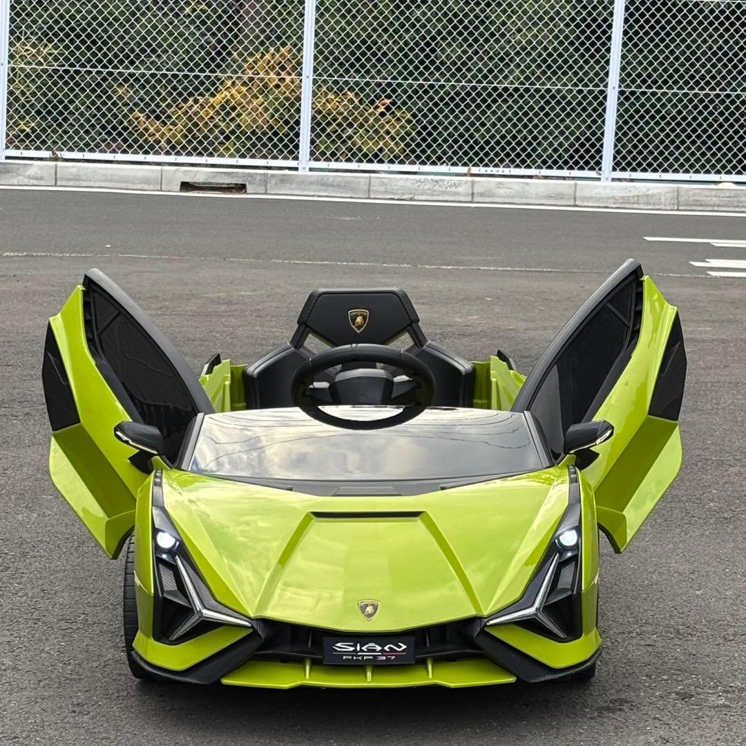 ♪Lamborghiniランボルギーニシアン FKP37 電動乗用ラジコンカー