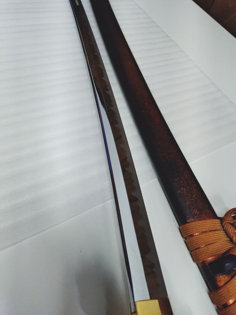 4-375 模造刀　2本　台座付き　大小　太刀　日本刀　鉄鍔