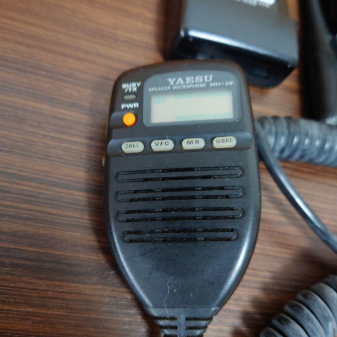 八重洲無線　144/430MHz帯ハンディ機　FT-51ND