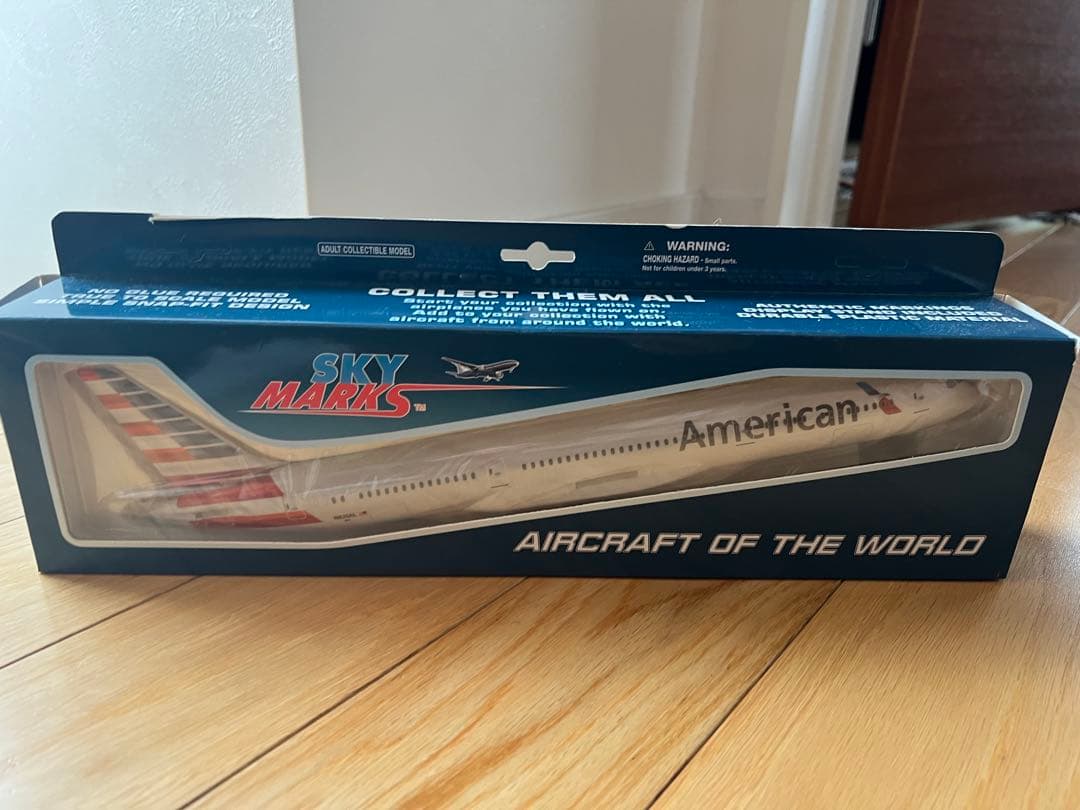 新品 SKYMARKS アメリカン航空機モデル　1/200